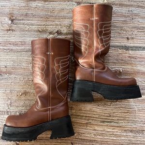 VTG 90s HANDMADE (DESTROY INSPIRED) LEATHER BOOTS-sz 8.5 ✨🤎